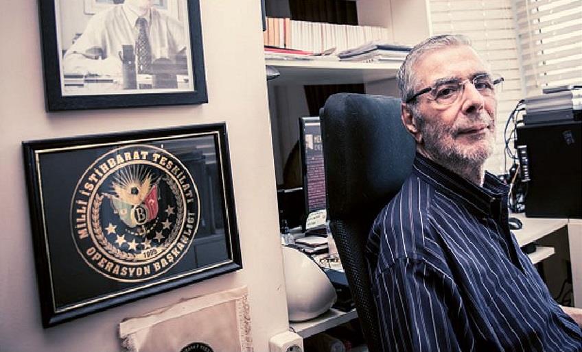 ESKİ MİT YÖNETİCİSİ EYMÜR: BAŞKA TÜRLÜ KONUŞMA İMKÂNI YOKSA İŞKENCE OLABİLİR